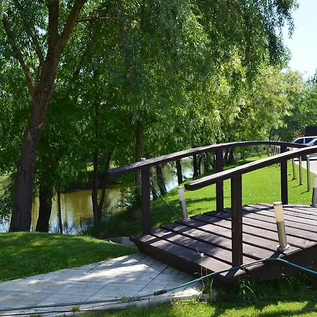 Sunlake Osokorki Gnedin